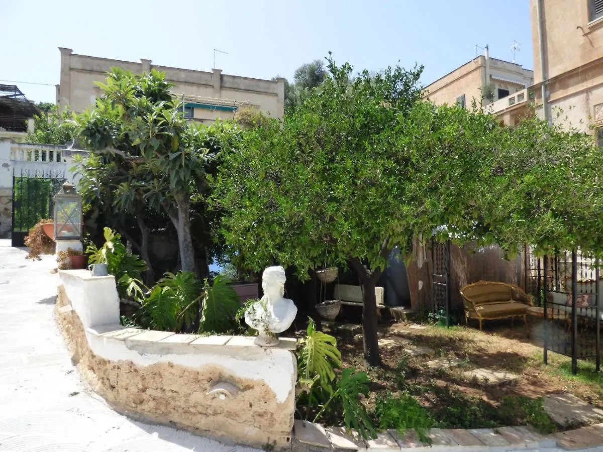 Relais dei Mori Casa Vacanze Palermo Casteldaccia 0*,  Italia